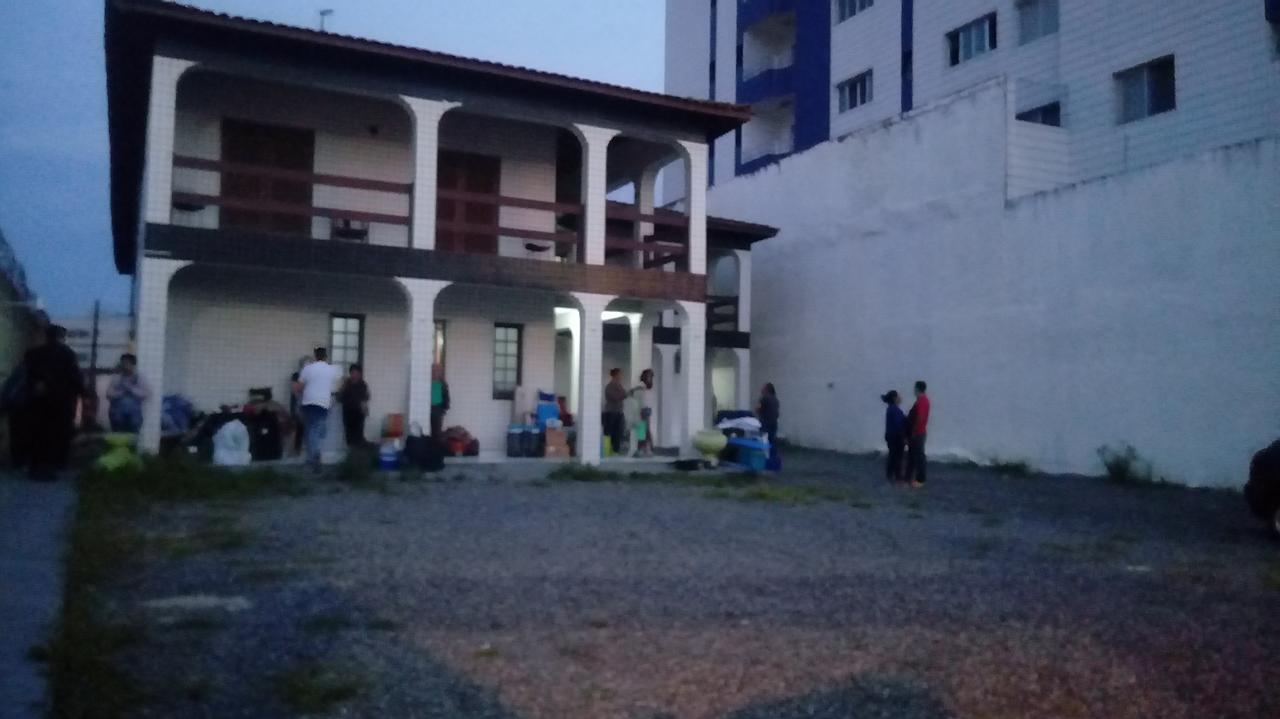 Hospedaria Kali Hotel Mongagua Exterior photo